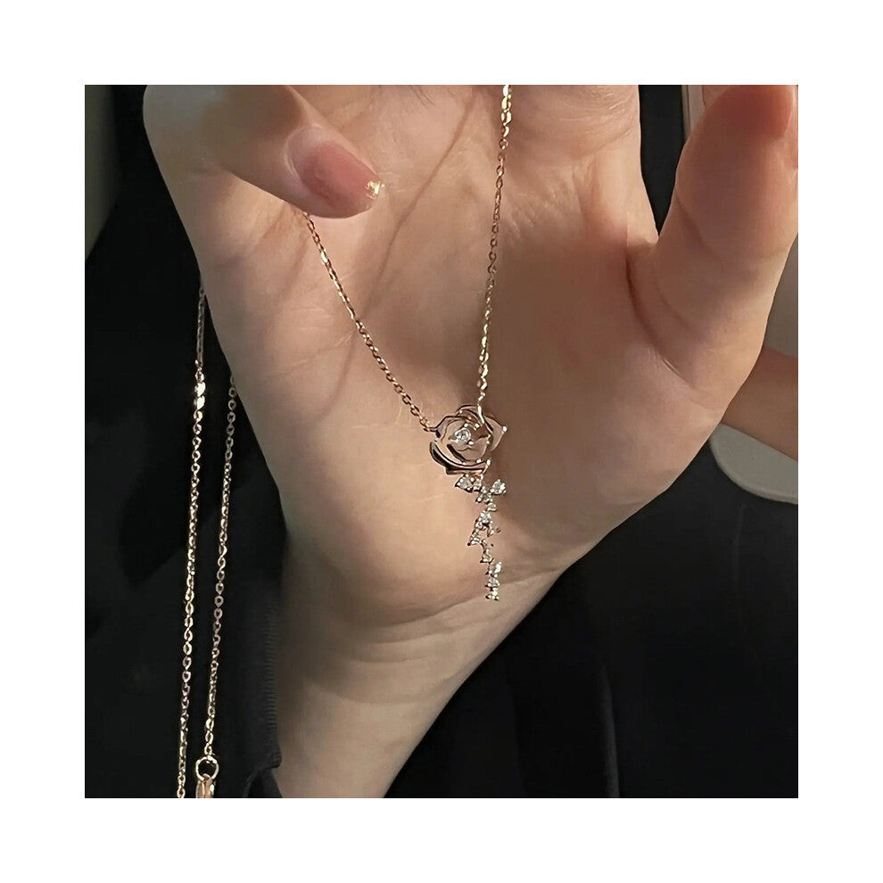 (TXL310) A fashionable and high-end necklace with an ins design for women, sweet and versatile collarbone chain