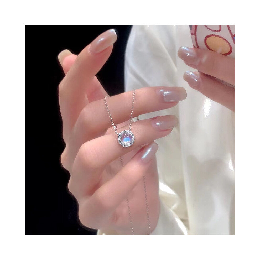 (TXL333) A fashionable and high-end necklace with an ins design for women, sweet and versatile collarbone chain