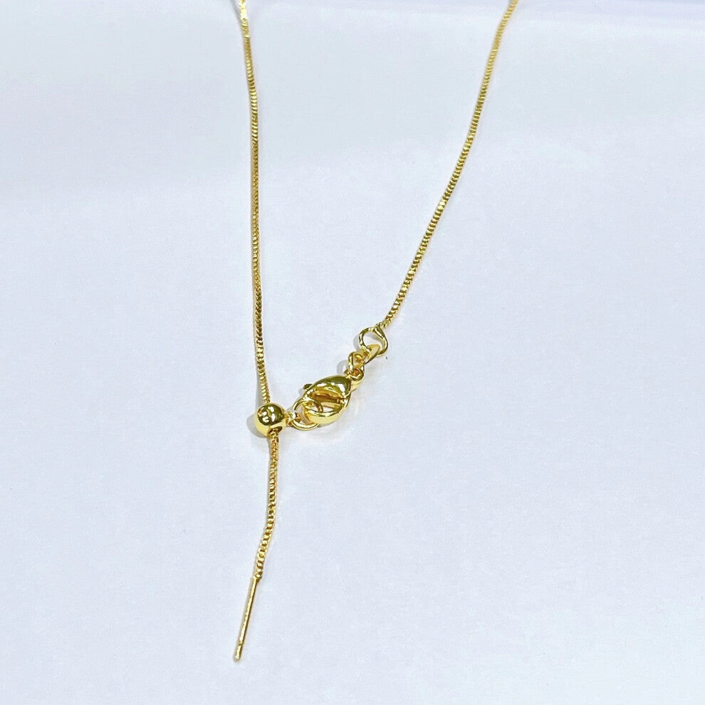 (The box chain is golden yellow, The collarbone chain is 45cm long and electroplated with color-preserving gold) 18k gold-plated color-preserving need