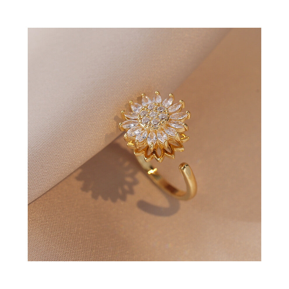 (Golden sunflower ring) New diamond-encrusted sunflower ins ring with rotatable collarbone chain accessory from Sunflower