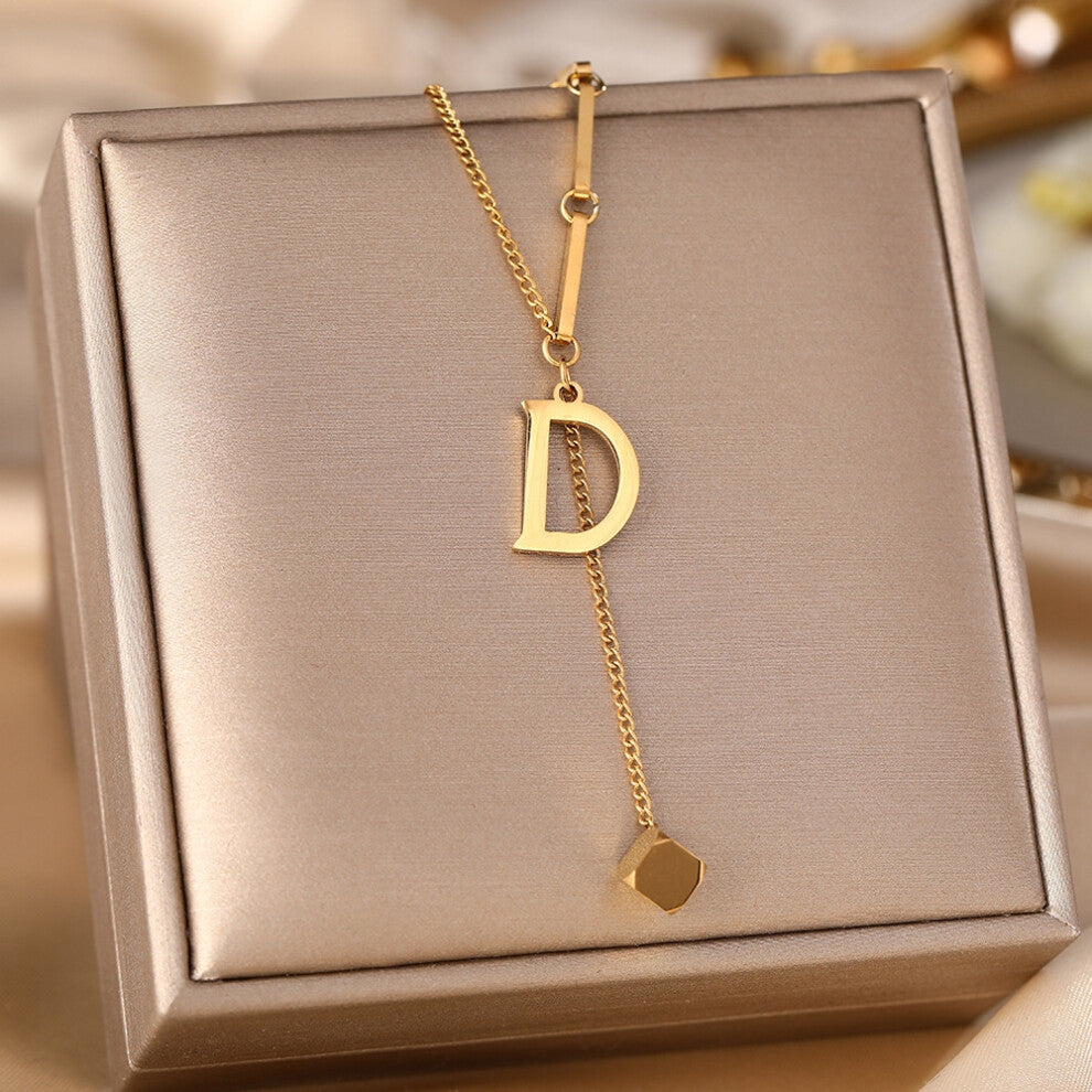 (DDD) A full-body titanium steel necklace, a fashionable and personalized 18K gold electroplated collarbone chain accessory for women