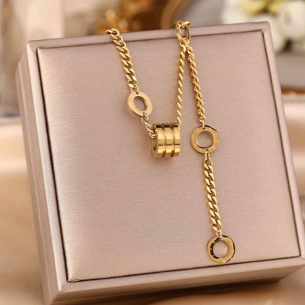 (PPP) A full-body titanium steel necklace, a fashionable and personalized 18K gold electroplated collarbone chain accessory for women