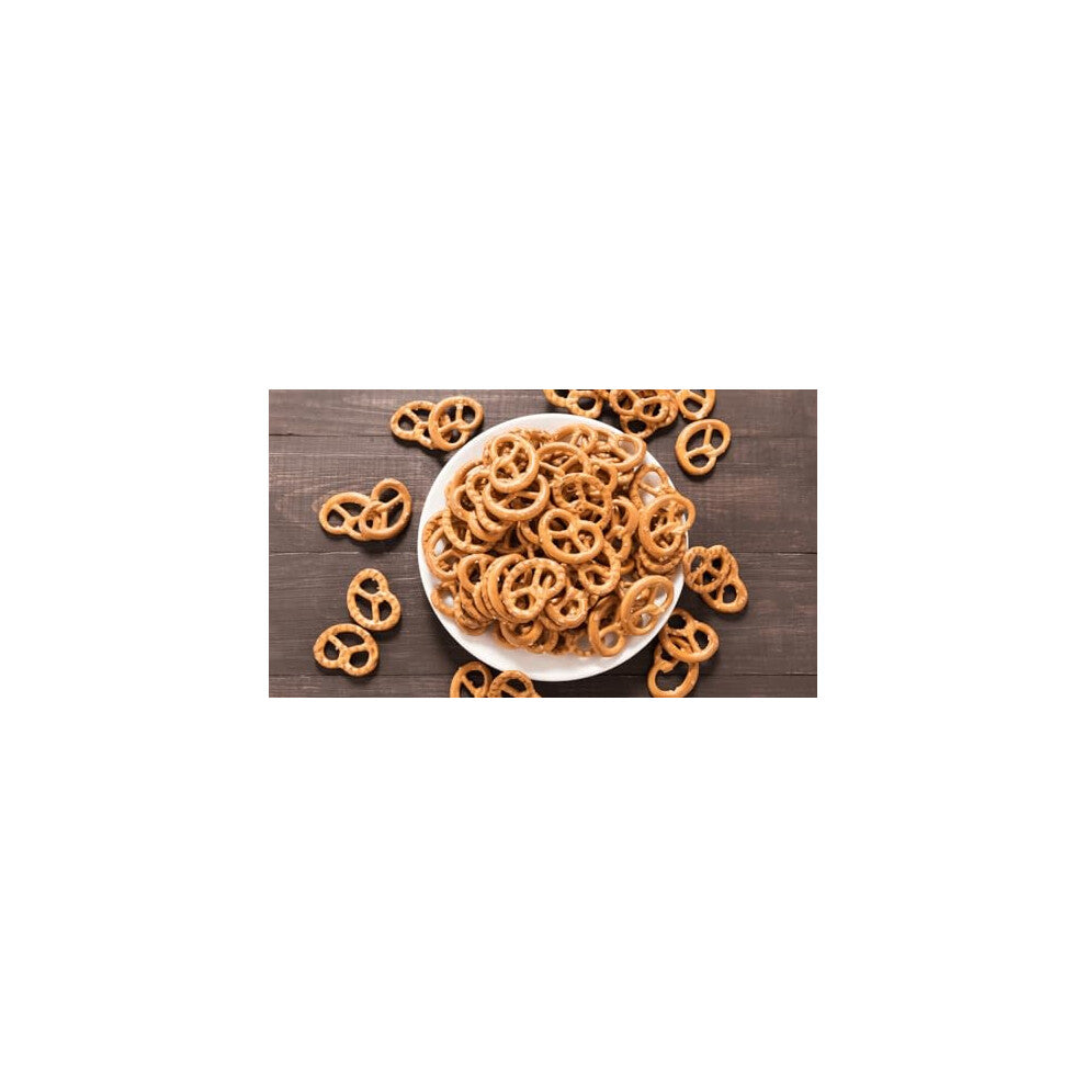 Salted Pretzels 1kg ? Original Salty Flavour Mini Pretzel with Sea Salt Flavoured Oven Baked Brezels Bretzels Crunchy Party Snack - Large Bulk Big