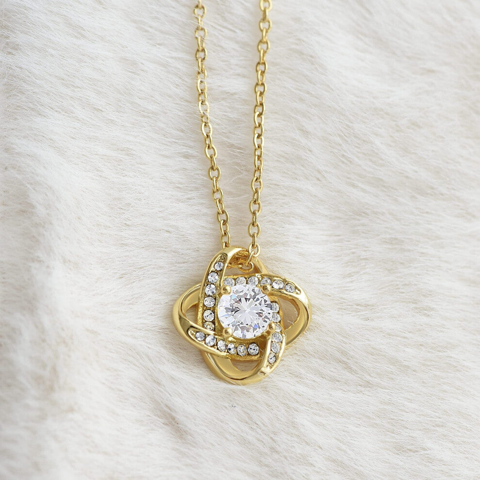 (Four-leaf clover (golden yellow)) Diamond-encrusted heart-shaped necklace, fashionable heart-shaped collarbone chain