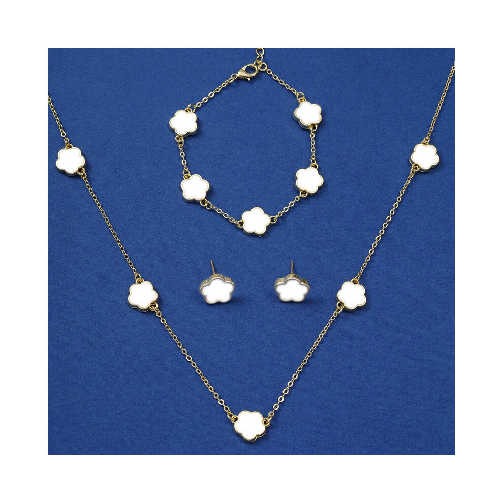 (White) Lucky Five-petal Flower and Five-leaf Grass Ear Stud Necklace Three-piece set