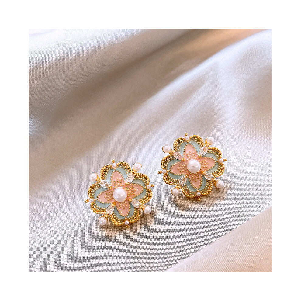 Medieval Enamel Pearl Flower Earrings, Retro Niche Design, Light Luxury Ear Hooks, All-Match Accessories