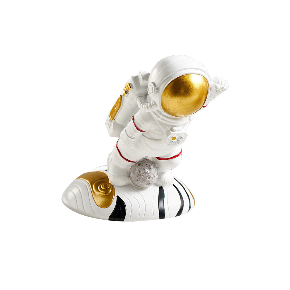 Multifunction Creative Astronaut Wine Rack Hold Wine-Gold