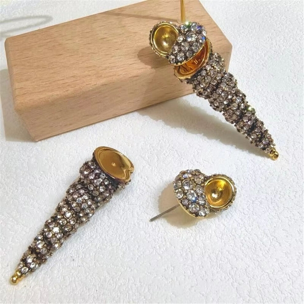 (E001) 2025 Star Necklace Fashion Fine Jewelry Set for Women Luxury Charms Starfish Necklace Pearl Earring Ring Shell Bracelet Jewelry