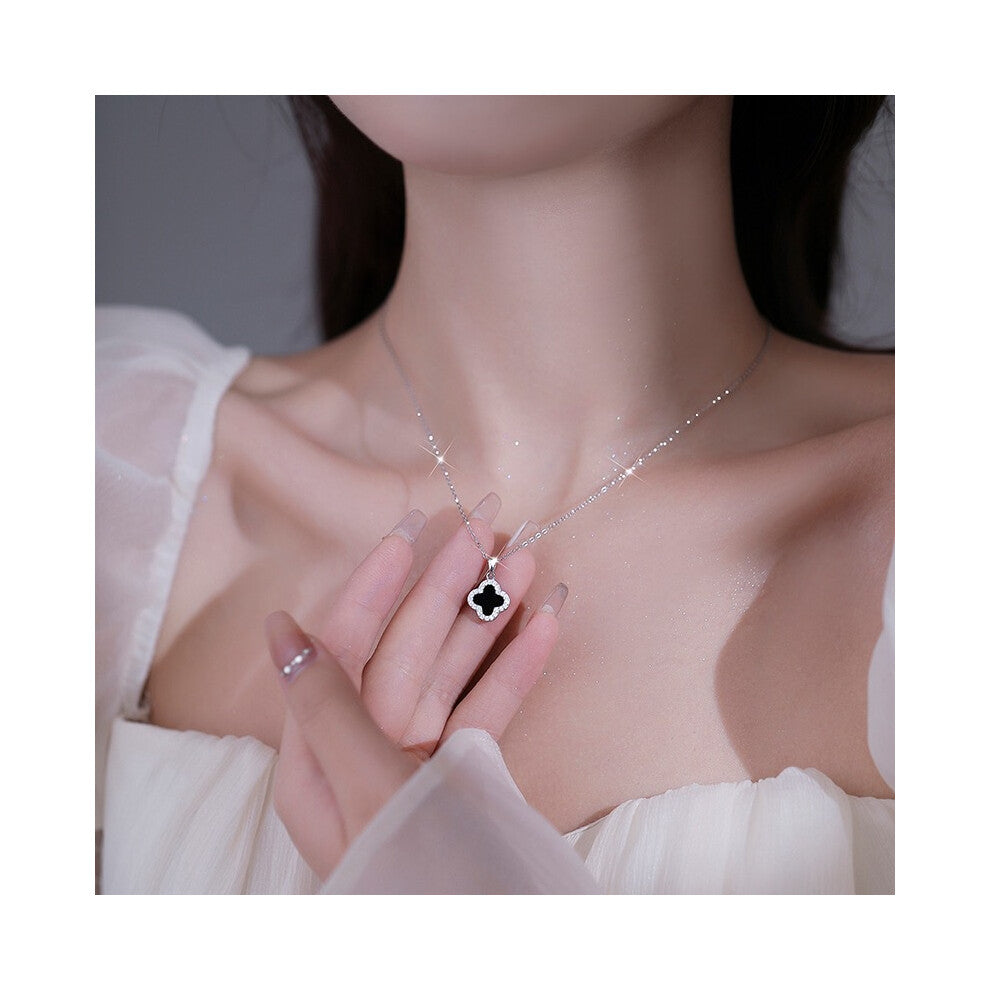 (StyleC) Charming Clover Fourleaf Necklace Alloy Korean Style Material