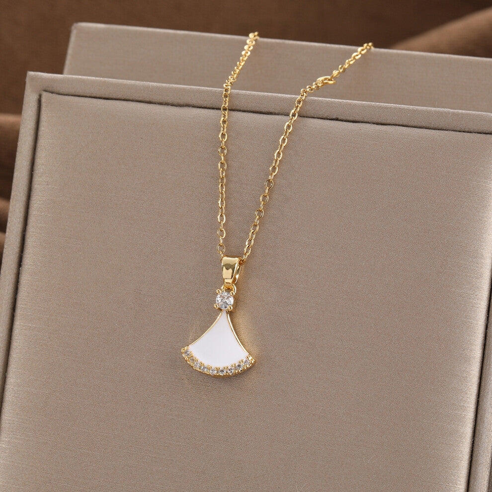 (Style 7) Elegant necklace, women's micro-inlaid zircon swan pendant necklace, niche design, light luxury style collarbone chain