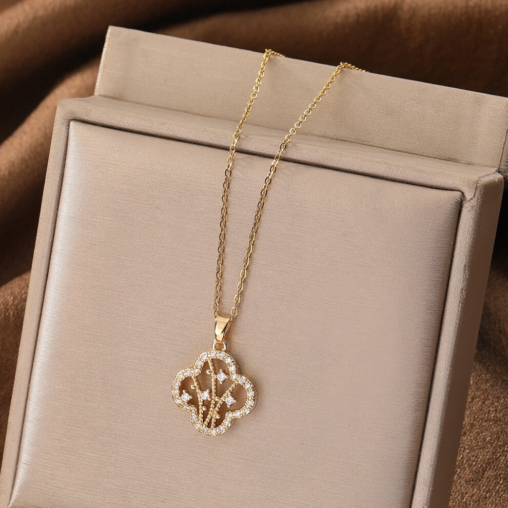 (Style 43) Elegant necklace, women's micro-inlaid zircon swan pendant necklace, niche design, light luxury style collarbone chain