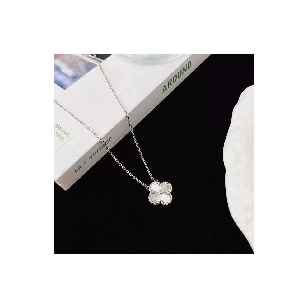 (Laser silver version, 18K) Pendant, double-sided titanium steel single-flower four-leaf clover necklace, simple collarbone chain neck chain
