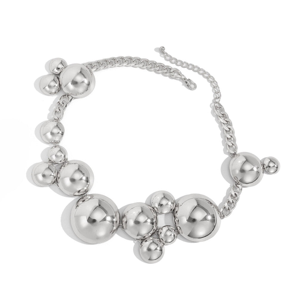 Luxurious Metal Finish Circle Pendant-white king necklace