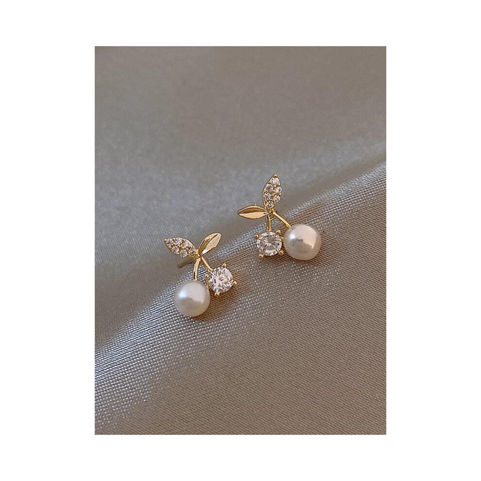 (Golden, one size fits all) Charming Cherry Imitation Pearl Stud Earrings for Women, Casual Minimalist Jewelry, Vintage Everyday Fashion Accessories f