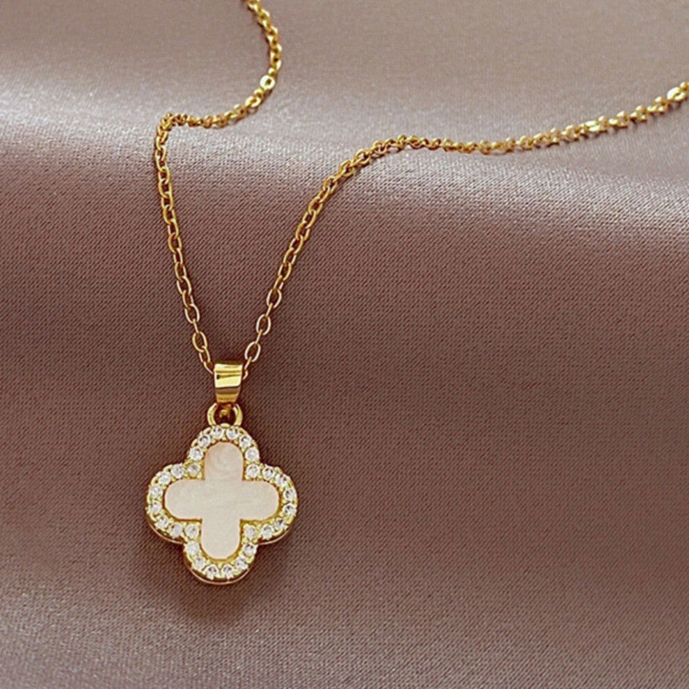 (StyleB) Clover Fourleaf Charming Necklace Alloy Material Style Korean