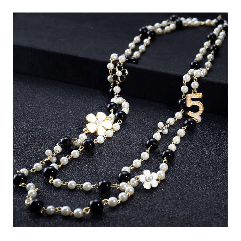 (Black) Women Pendants Necklaces Decoration Fashionable Chain Jewellery