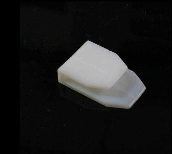 Supermarket display paper carton U snap fixing cushion injection display construction connection fastener clamp clips