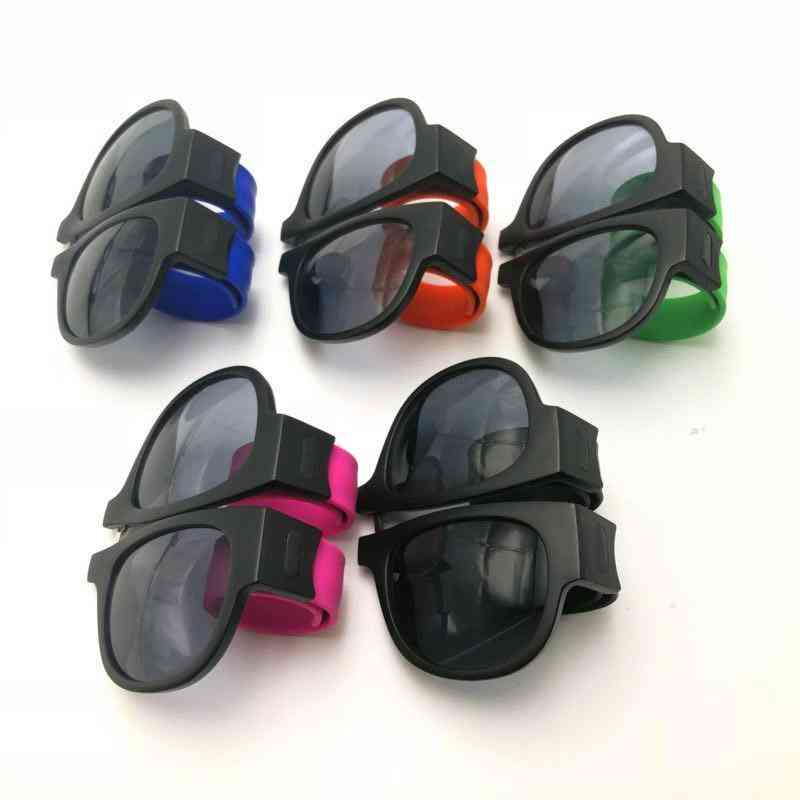 Designer Cycle Luxurious Fashion Sunglasses For Woman Mens Net Red Folding Shaking The Same Type Of Popping Mirror Wrist Cool Big Frame