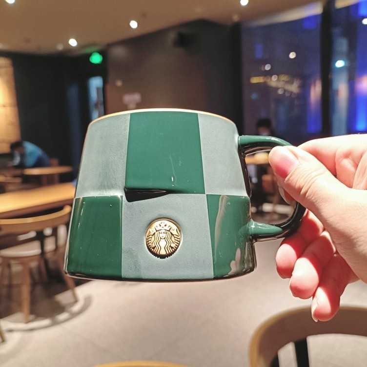 Starbucks cup 414ml Classic Green checkered Mug fashion ceramic office desk cup with handle