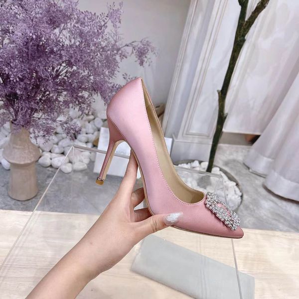 Classic Ladies Dress Shoes Designer de luxo Rhinestone Square Buckle High Heels Sexy Salto alto Sandálias de festa de casamento 34-42 x24121
