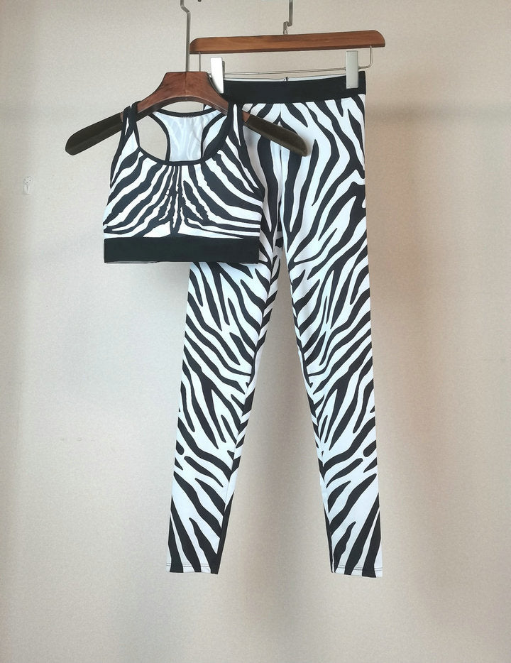 Designer Women&#039;s Tracksuits Activewear Yoga Wear Workout Sports Fitness Suits Vintage Print Tops High Quality Tank Tops Bras 2-Piece Clothing S