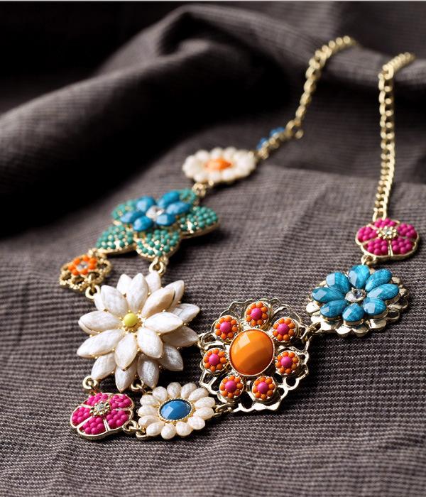 Chokers Fashion Gold Chain Choker Vintage Rhinestone Bib Statement Necklaces &amp; Pendants Women Jewelry Gift Flowers NecklacesChokers