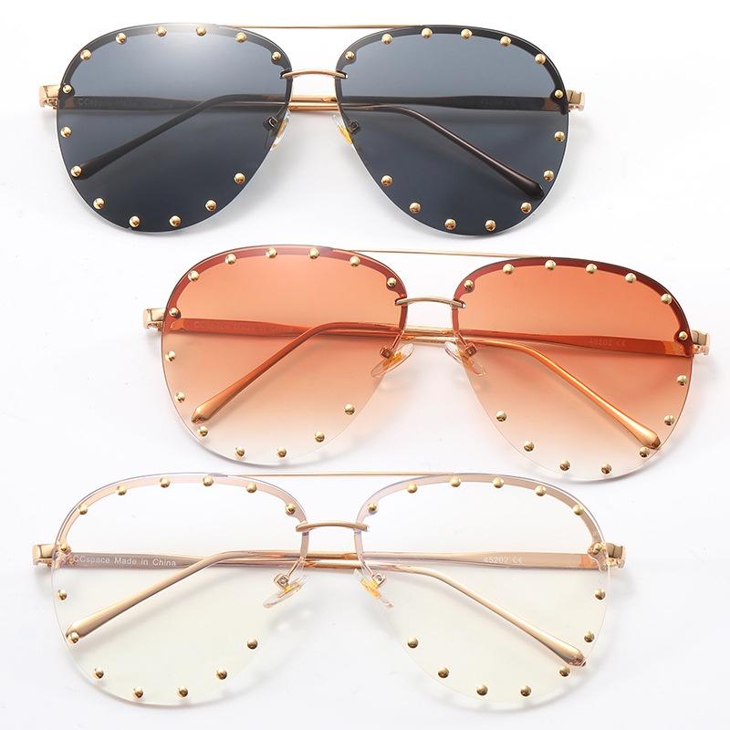 Metal High-Definition Sunglasses Rivet Fashion Sunglasses Men&#039;S And Women&#039;S Universal Toad Glasses Candy Colors