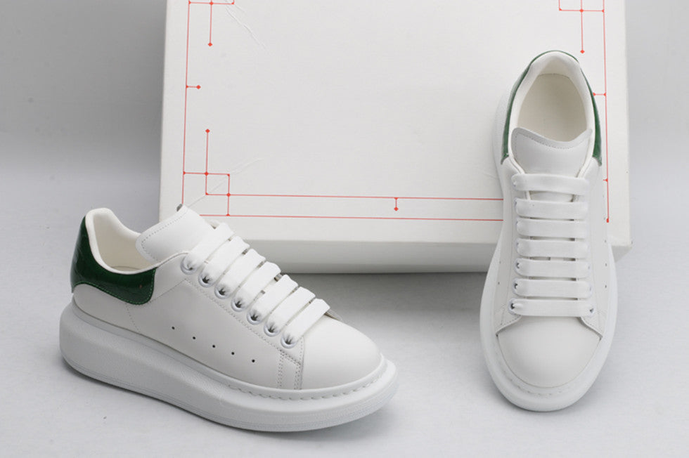 Couples small white shoes designer top luxury version mc shoes Italian imported silk cowhide green mirror crocodile tail casual sneakers
