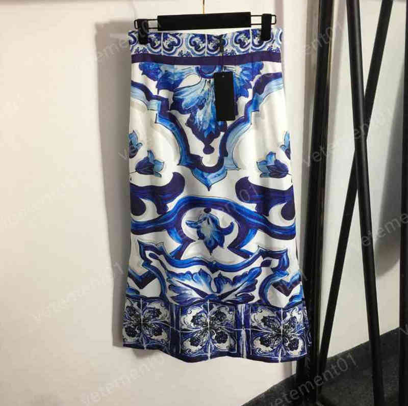 Fashion Womens Skirts Dress Blue And White Porcelain Print High Waist Mid Length Slit Skirt Elegant Luxury Designer Women Clothing 0912