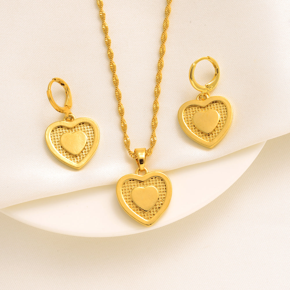 Women 18k Yellow Solid Fine Gold Pendant Necklace earrings Charm Chain Heart inside outside Choker Jewelry Collier Femme