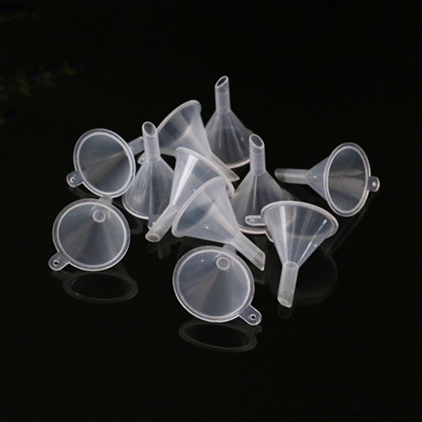 31mm*39mm Mini Plastic Funnel Filling Tool For Liquid Oil Essence Perfume Small Transparent Dispensing PP Funnels dh8665