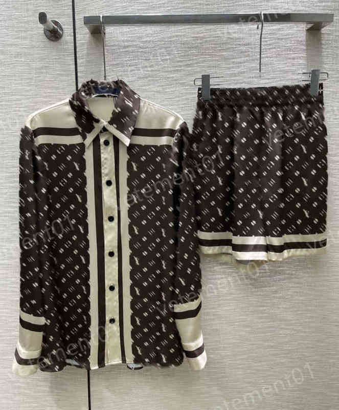 Womens Two Piece Pants Designer Tracksuits Vton Shirts Shorts Sets Luxury Brand Clothing 0912