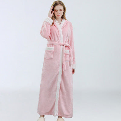 Womens Designer Sleepwear Fall and Winter Nightgown Thickened Plus Size Bathrobe Explosion Models Hooded Hit Color Home Service Nightgown