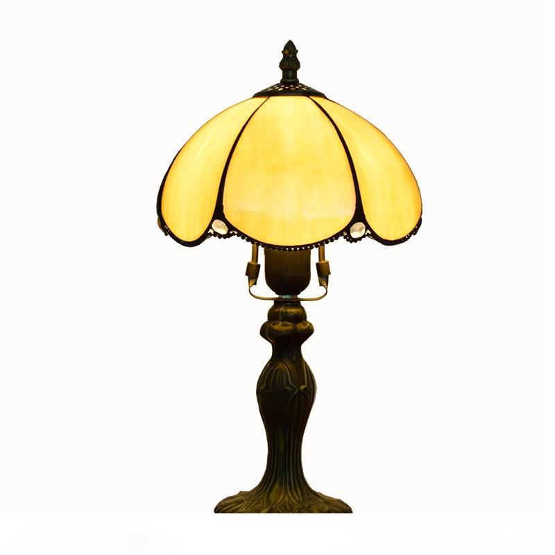 20CM in diameter Yellow Tiffany glass table lamp entertainment venues bar hotel bedside desk lamp Retro simple table light DS075