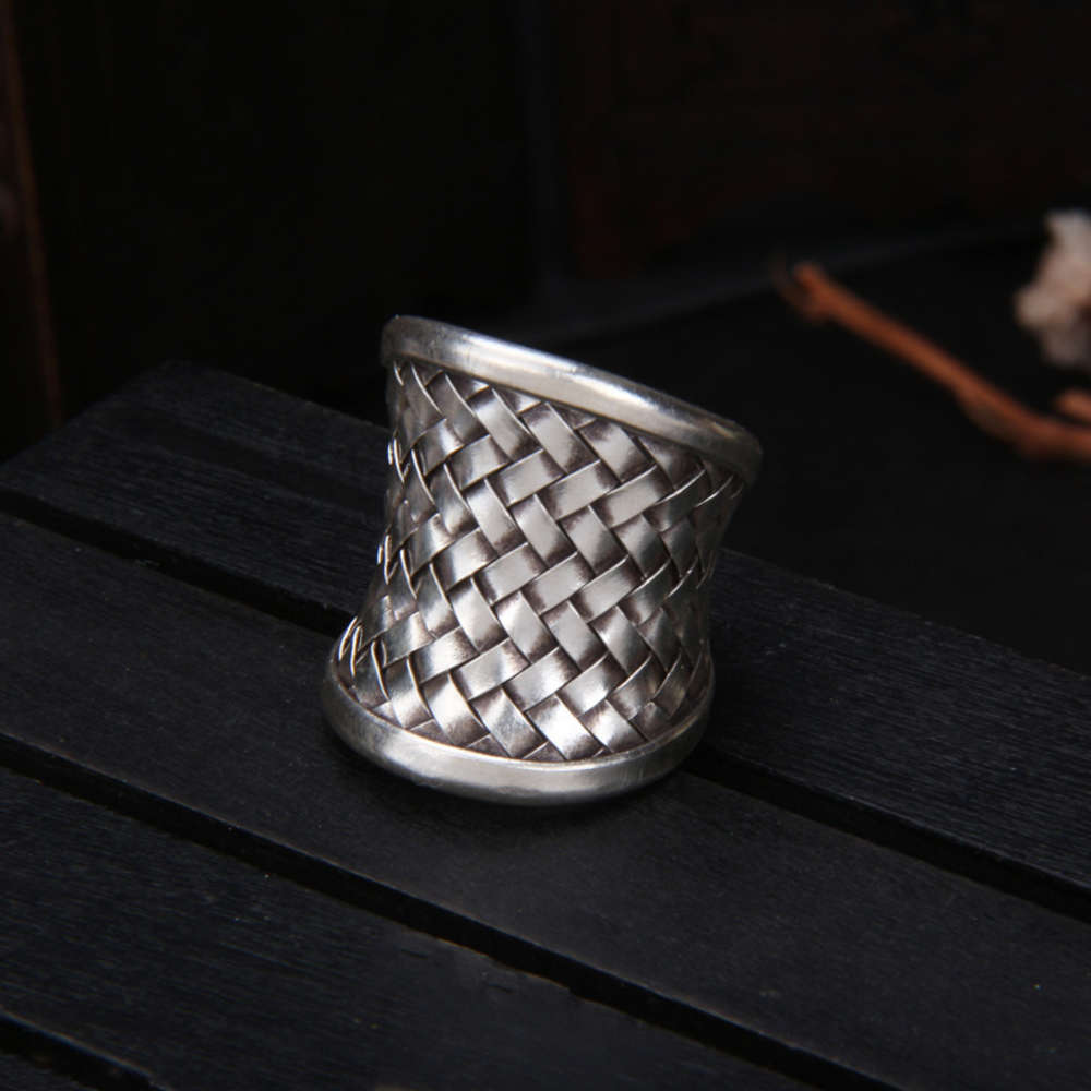 Hand made silver knitting in Chiang Mai, Thailand fashion design adjustable opening women&#039;s exaggerated index finger ring