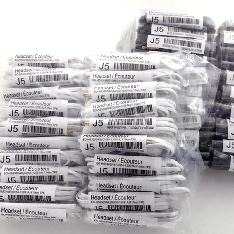 Wholesale Headphones 3.5mm J5 In-Ear Earphones with Mic Remote Control Stereo Headset for Samsung Galaxy S7 S6 S20 Sports Music