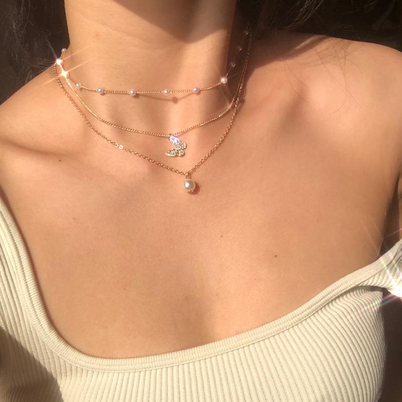 Trendy Multilayered Butterfly Pearl Necklace For Women Fashion Sun Star Gold Choker Necklaces 2021 Jewelry Girl Pendant