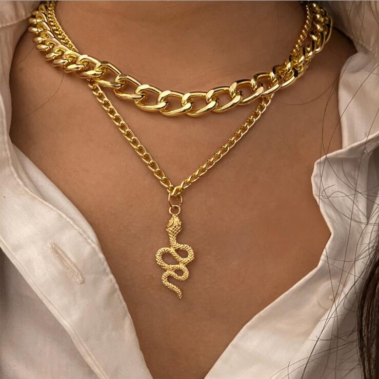 Chokers 2021 Punk Snake Pendant Necklace Golden Silver Color Unquie Men Women Neck Jewelry Statement Pouplar Wholesale