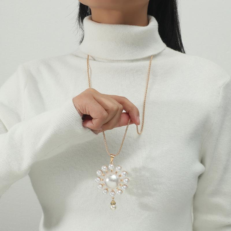 Dangle & Chandelier Fashion Pearl Pendant Necklace For Women Sweater Chain Long Luxury Jewellery