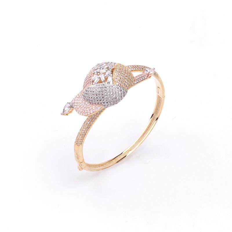 Bangle Fashion Cap Shape Bracelet Full Of Creative Hat Plated Three-color Ladies Ring Set Noble Jewelry Gift