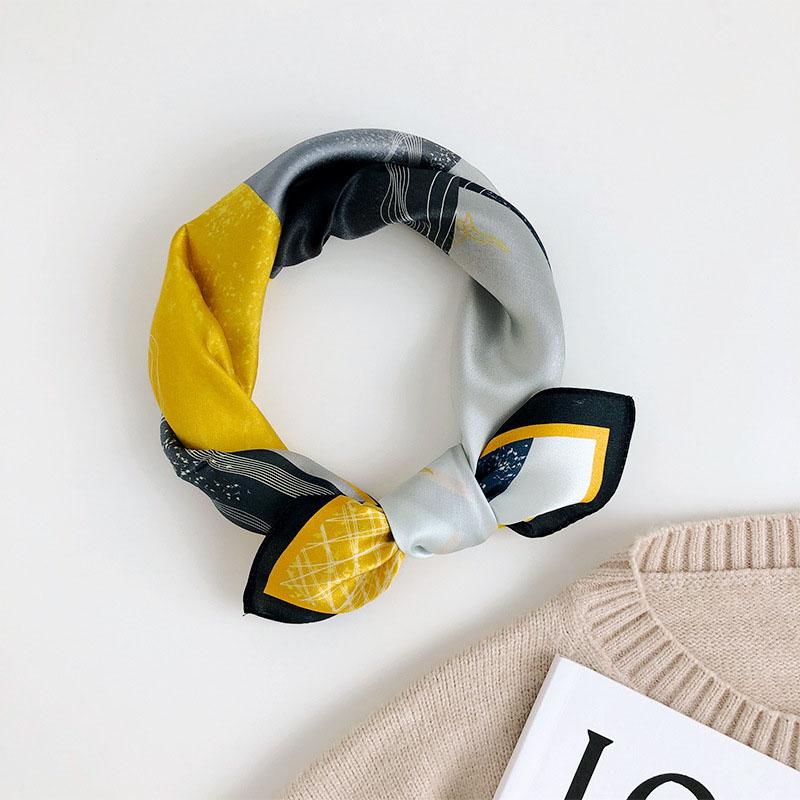 Scarves 2021 Fashion Head Scarf Women Hills Print 100% Pure Silk Square Hijab Female Bandanas Kerchief For Ladies 52*52 Cm