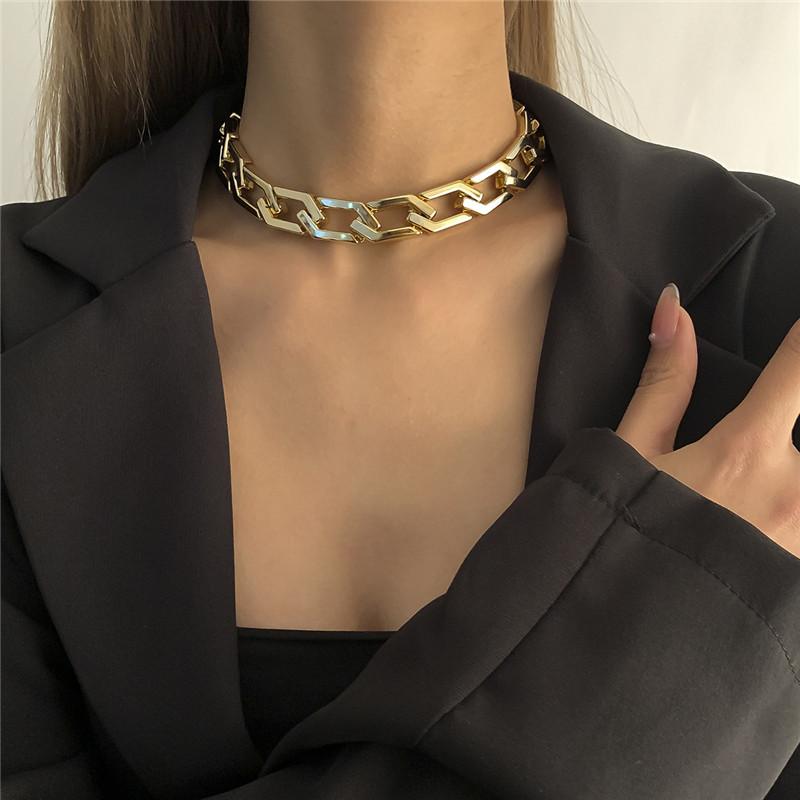 Chokers Korean Stylish CCB Diamond Buckle Women&#039;s Neck Chain Accessories Y2K Cool And Creativity Exaggerated Short Clavicle Necklace