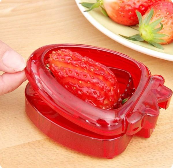 Strawberry Slicer Fruit tool New Plastic Fruit Carving Knife Cutter With 7 Stainless Steel Sharp Blade Kitchen Gadgets