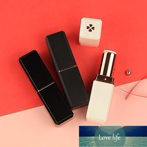 Packing Bottles 50pcs 12.1mm Black-White Lip Balm Container With Caps Mini Empty Stick Tube Lipstick Wholesale