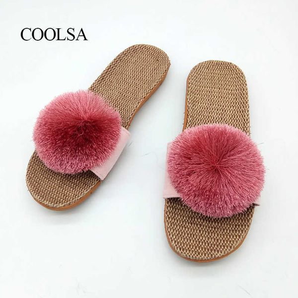 COOLSA Women&#039;s New Summer Candy Pompom Flax Slippers Women Furry Breathable Indoor Linen Slippers Fashion Home Slides Wholesale Y0731