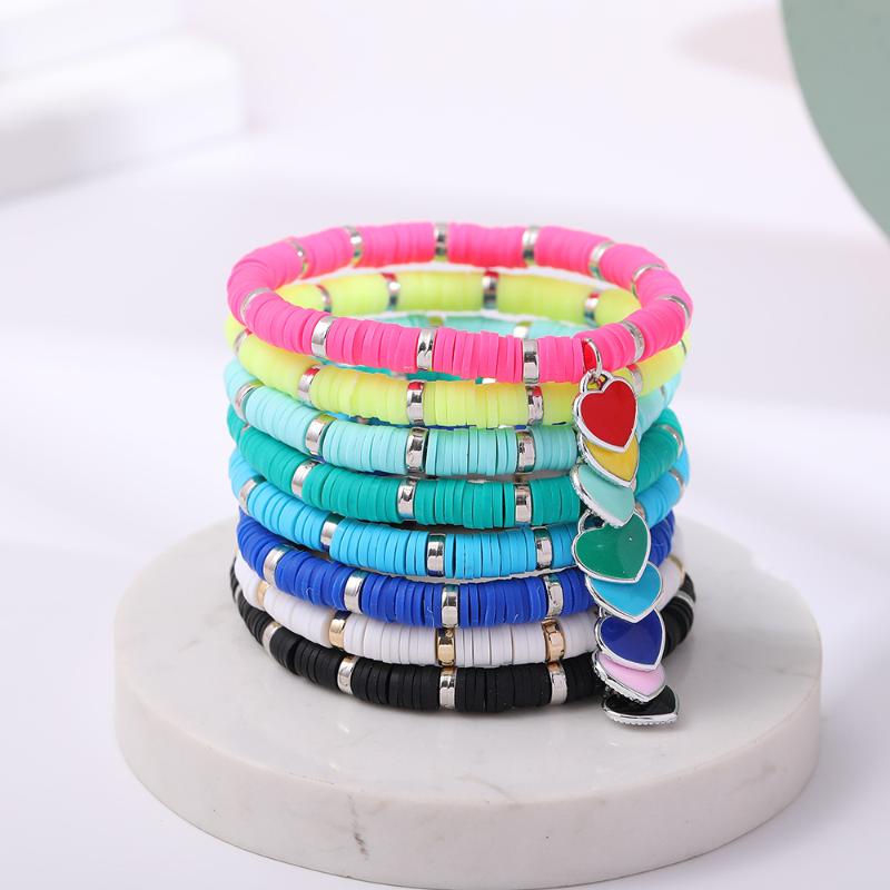 Bangle 2021 Boho 6mm Flat Round Polymer Clay Stretch Bead Bracelets For Women Heart Charm Soft Pottery Female Bracelet Handmade Jewelry