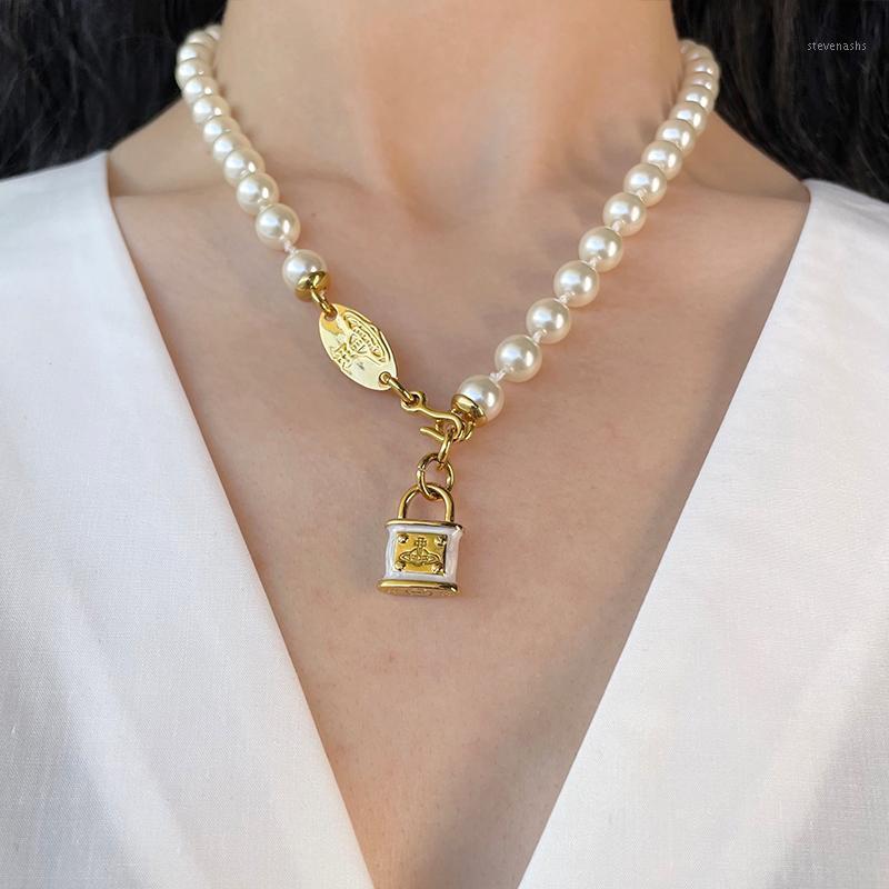 Chains Timeless Wonder Fancy Glass Pearl Lock Choker Necklace For Women Boho Gothic Designer Top Ins Party Rare Gift Egirl Date EU 4666