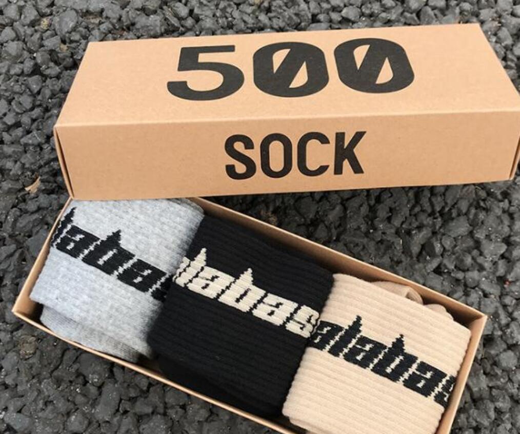 Men and Women Personality Sock 3 Pairs-Box Fashion Stock Crew SEASON 6 CALABASAS Socks Match 500 Tidal Youth