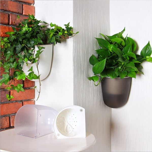 large size Self Watering Plant Flower Pot Wall Hanging Wall corner Plastic Planter Basket Garden Supply Home Garden with Hooks 220211