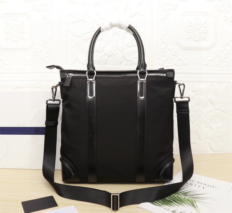 2021 Men&#039;s Black Waterproof Nylon Designer Briefcase Laptop Bag Large Capacity Classic Fashion Office Handbag